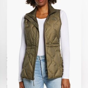 NWOT • The North Face Westcliffe Water Repellent Down Vest